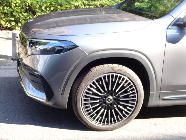 MERCEDES BENZ EQB 2024 Image 31