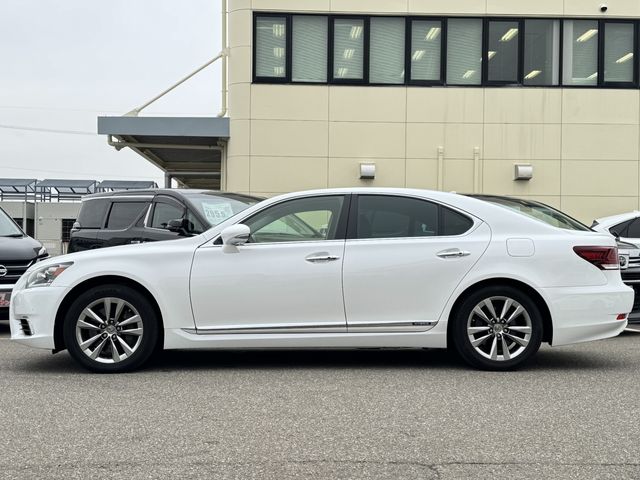 TOYOTA LEXUS LS600H 2013 Image 31