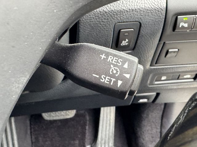 TOYOTA LEXUS LS600H 2013 Image 31