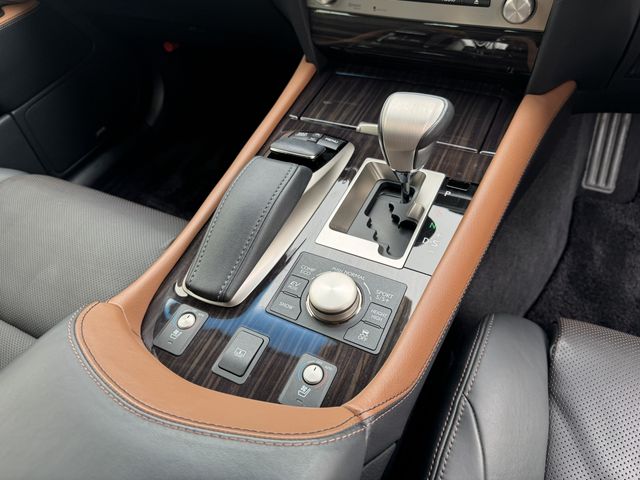 TOYOTA LEXUS LS600H 2013 Image 31