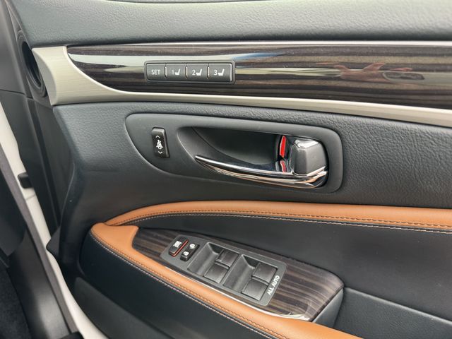 TOYOTA LEXUS LS600H 2013 Image 31