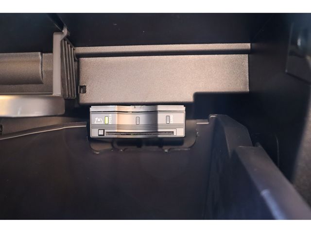 MERCEDES BENZ GLB 2023 Image 31