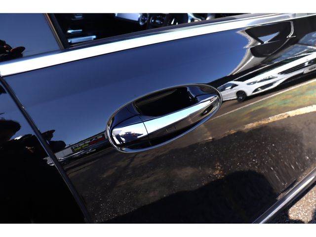 MERCEDES BENZ GLB 2023 Image 31