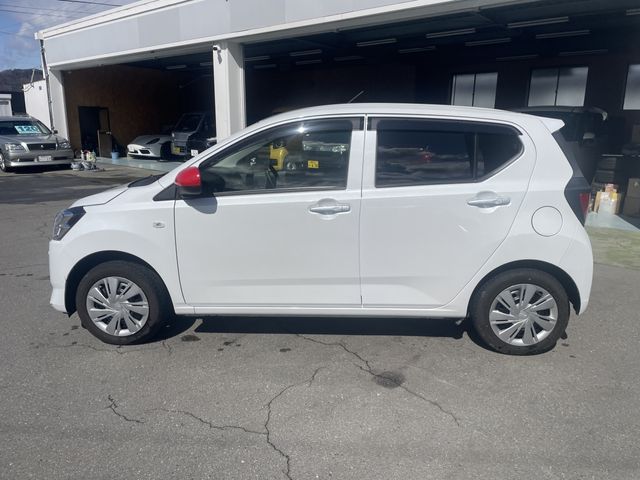 DAIHATSU MIRA E:S 4WD 2022 Image 31