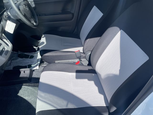DAIHATSU MIRA E:S 4WD 2022 Image 31