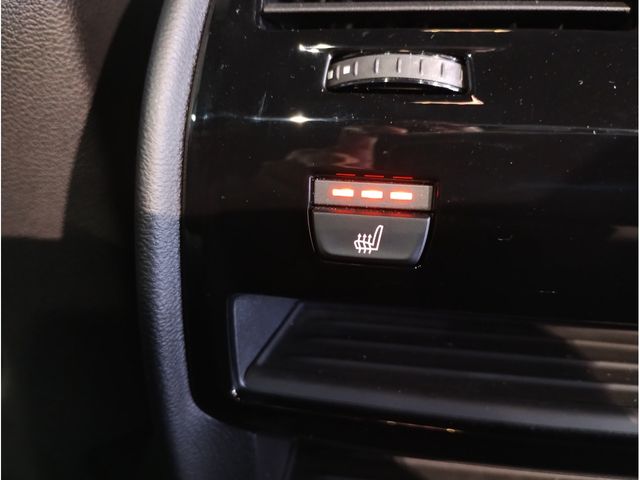 BMW 5SERIES SEDAN 2022 Image 31