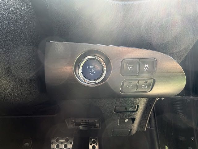 TOYOTA PRIUS 2022 Image 31