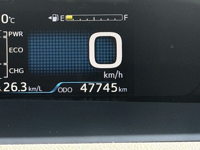 TOYOTA PRIUS 2017 Image 31