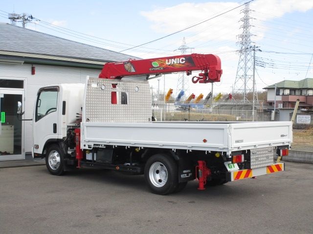 ISUZU ELF 2018 Image 31