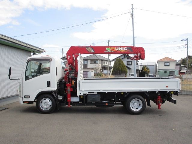 ISUZU ELF 2018 Image 31