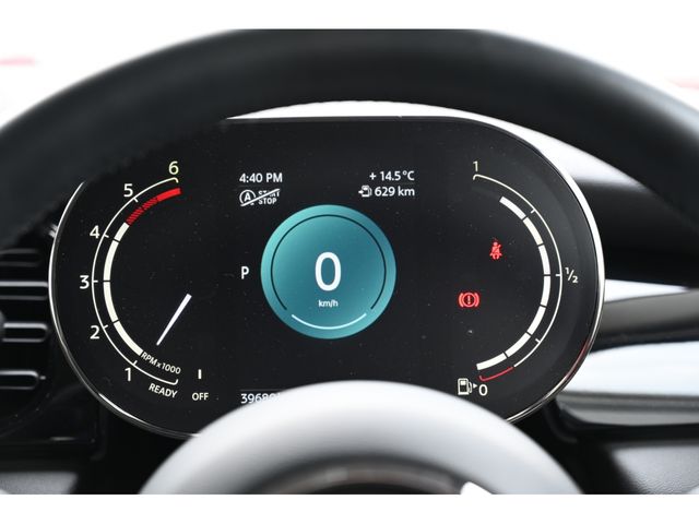 BMW MINI COOPER SD 5DOOR 2022 Image 31