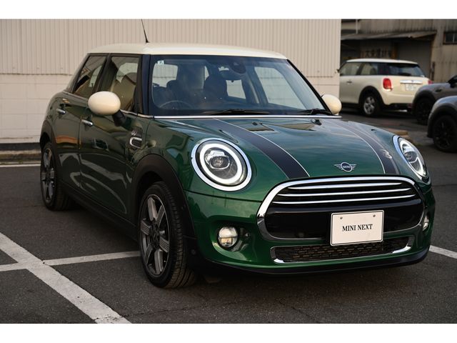 BMW MINI COOPER D 5DOOR 2020 Image 31