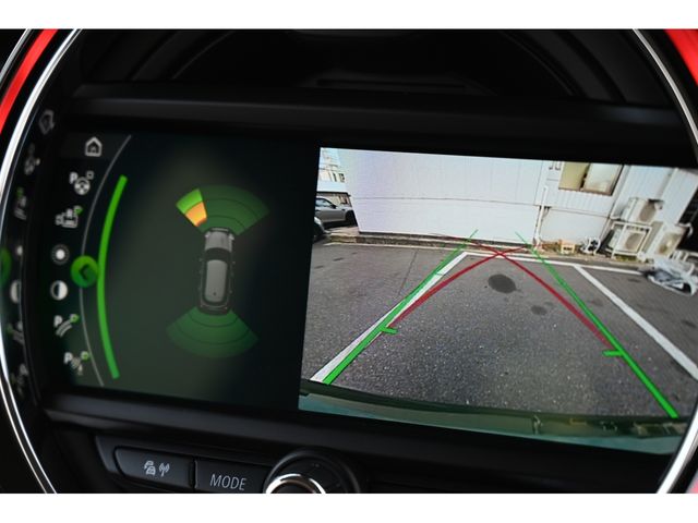 BMW MINI COOPER D 5DOOR 2020 Image 31