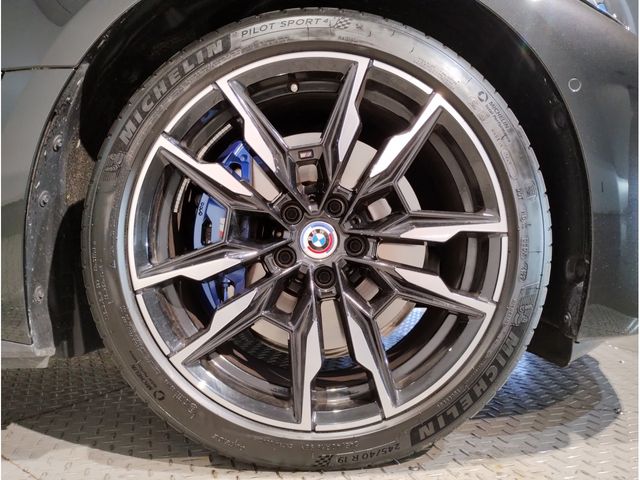 BMW I4 2023 Image 31