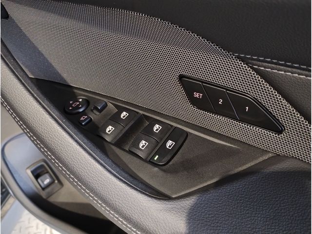 BMW I4 2023 Image 31