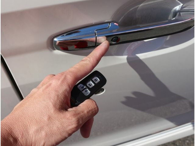 HONDA N BOX CUSTOM 2018 Image 31