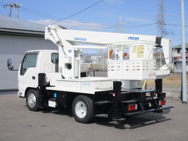 ISUZU ELF 2017 Image 31