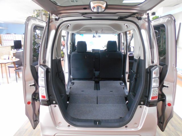 HONDA N BOX 2014 Image 31