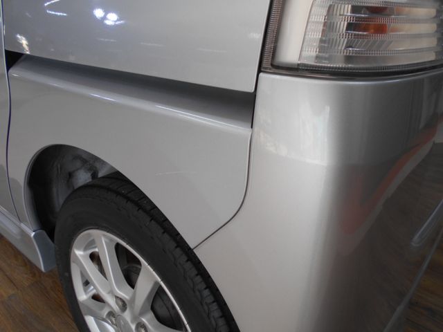 DAIHATSU TANTO CUSTOM 2011 Image 31