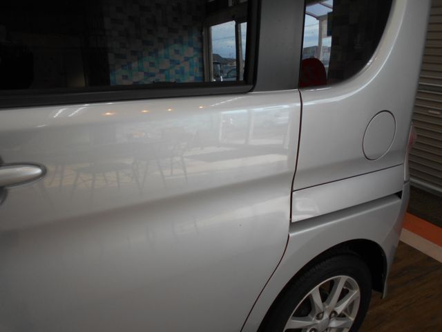 DAIHATSU TANTO CUSTOM 2011 Image 31