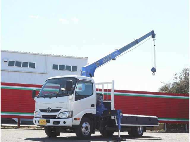 HINO DUTRO 2017 Image 31