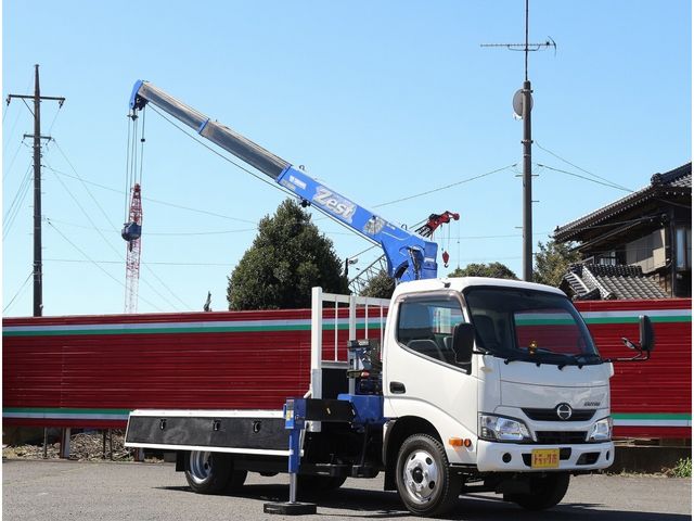 HINO DUTRO 2017 Image 31