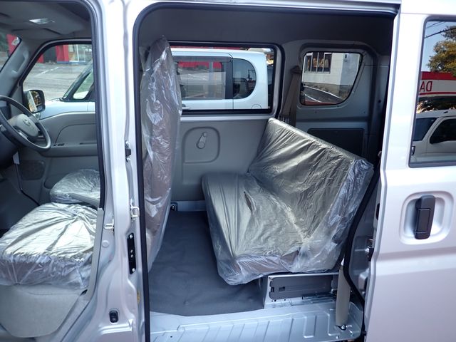 NISSAN CLIPPER VAN 2026 Image 31