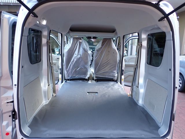 NISSAN CLIPPER VAN 2026 Image 31