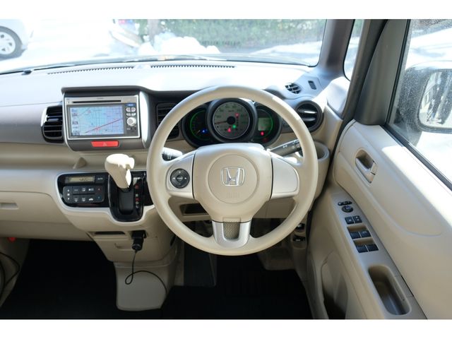 HONDA N BOX 2012 Image 31