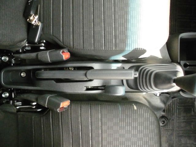 DAIHATSU HIJET TRUCK 4WD 2022 Image 31