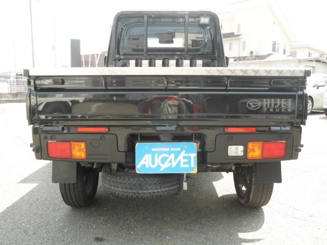 DAIHATSU HIJET TRUCK 4WD 2022 Image 31