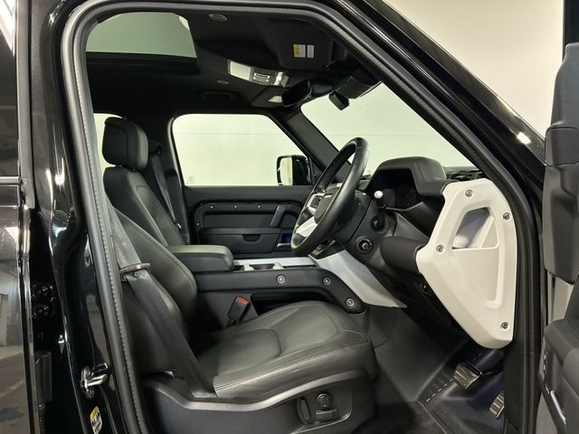 ROVER DEFENDER 2025 Image 31