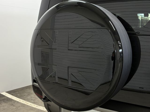 ROVER DEFENDER 2025 Image 31