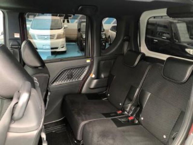 DAIHATSU TANTO CUSTOM 2021 Image 31