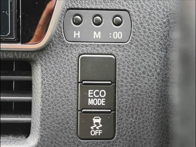 TOYOTA ESQUIRE 4WD 2017 Image 31