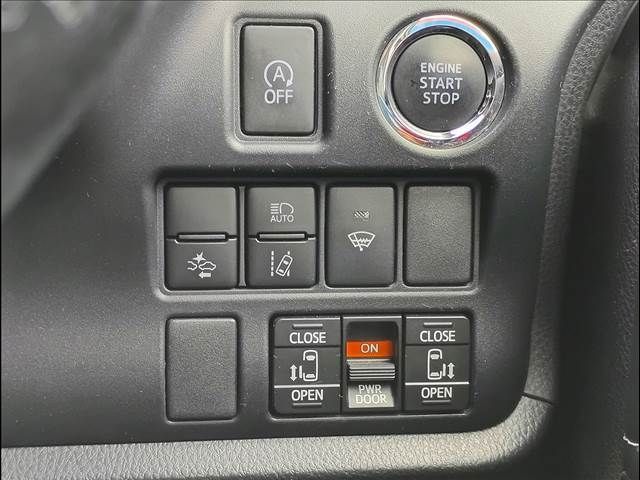 TOYOTA ESQUIRE 4WD 2017 Image 31