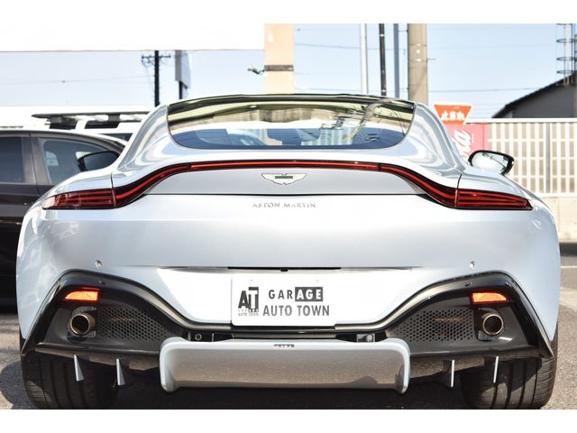 ASTON MARTIN ASTON MARTIN 2019 Image 31