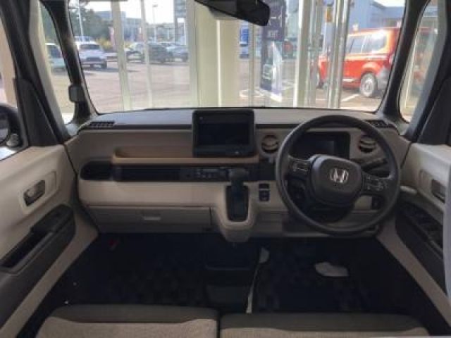 HONDA N BOX 2024 Image 31