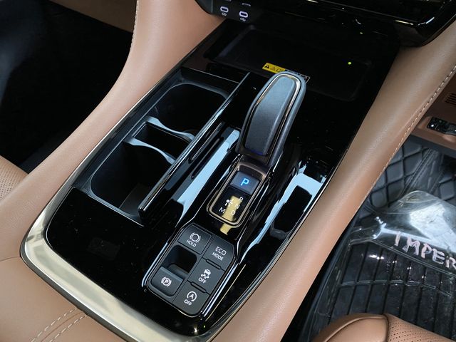 TOYOTA VELLFIRE  HYBRID 2026 Image 31