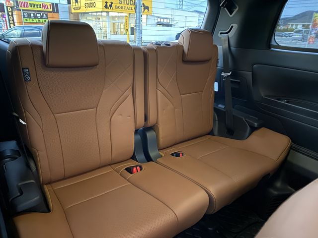 TOYOTA VELLFIRE  HYBRID 2026 Image 31