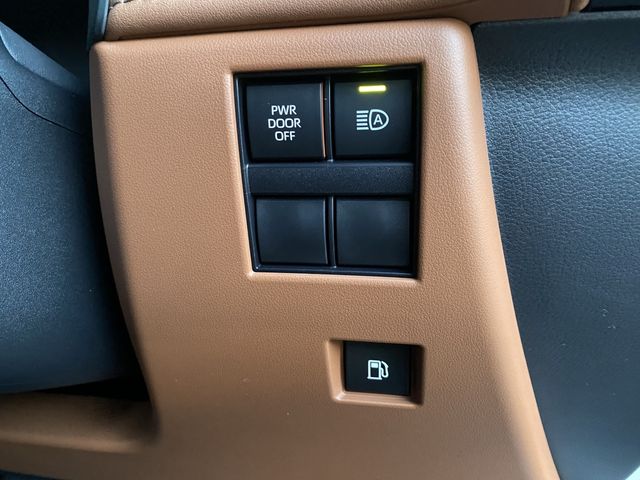 TOYOTA VELLFIRE  HYBRID 2026 Image 31