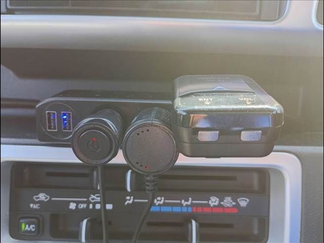 DAIHATSU HIJET TRUCK 4WD 2021 Image 31