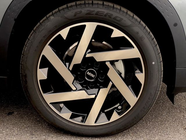 BMW MINI COUNTRYMAN 2024 Image 31