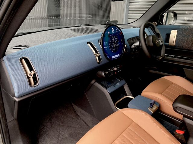 BMW MINI COUNTRYMAN 2024 Image 31