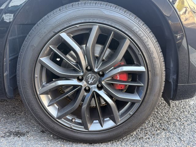 MASERATI LEVANTE 2019 Image 31