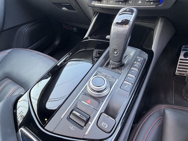 MASERATI LEVANTE 2019 Image 31