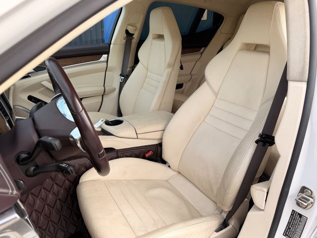 PORSCHE PANAMERA 2012 Image 31