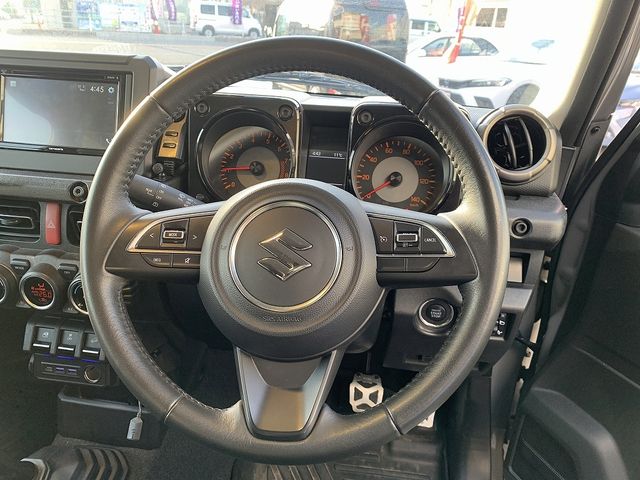 SUZUKI JIMNY 4WD 2023 Image 31