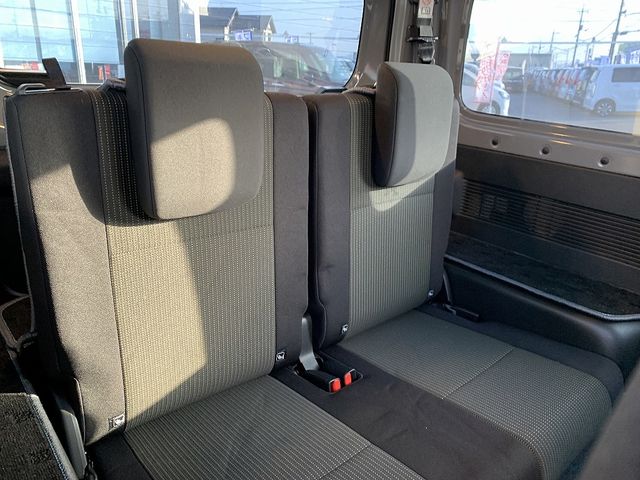 SUZUKI JIMNY 4WD 2023 Image 31