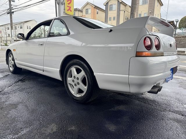 NISSAN SKYLINE COUPE 1997 Image 31